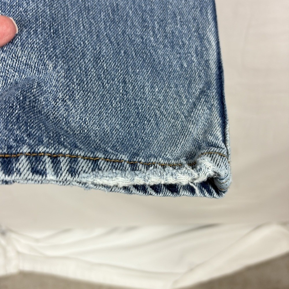 Vtg Levi's 550 Relaxed Tapered ‎ Blue Jeans Womens Size 18M Light Wash High Rise - Picture 6 of 11
